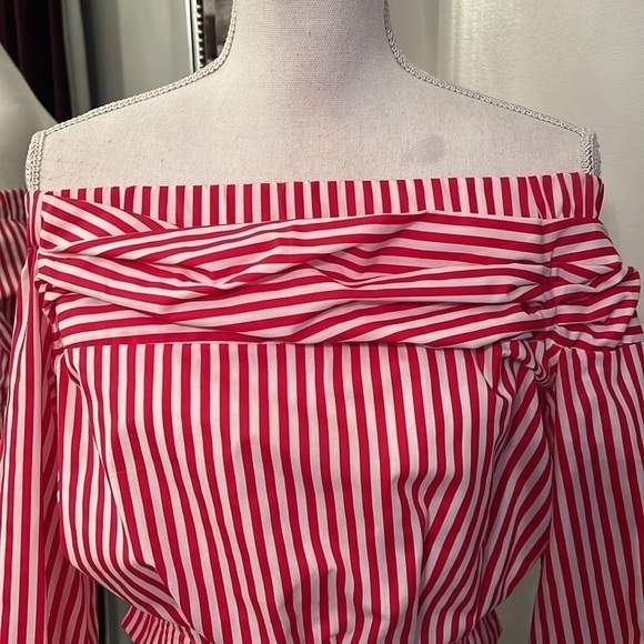 Zara Red and White Stripped Off The Shoulder Crop Top Size Small - Picture 2 of 8
